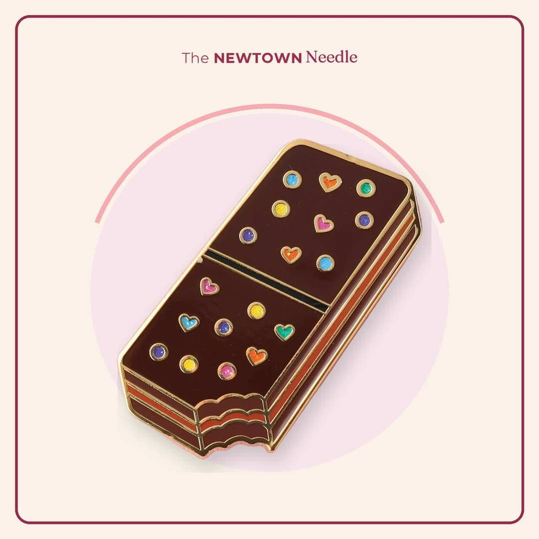 Rainbow Brownie Needle Minder